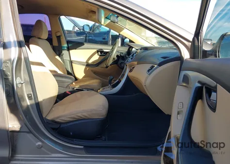 2013 Hyundai Elantra Gls z USA, uszkodzony, nr VIN 5NPDH4AE3DH291162